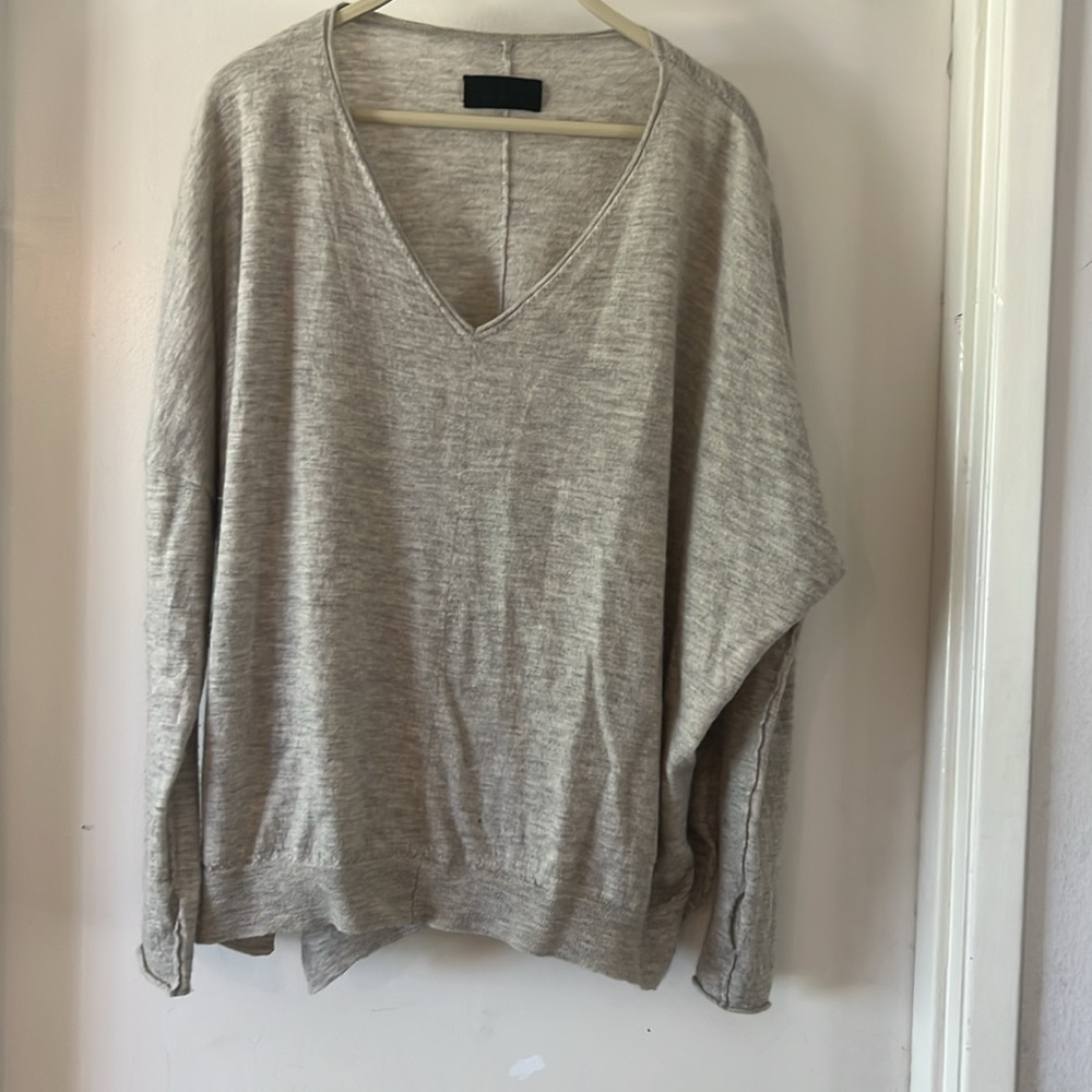 Nili Lotan Women's Gray V-Neck Sweater